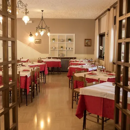 Bucaneve Hotel