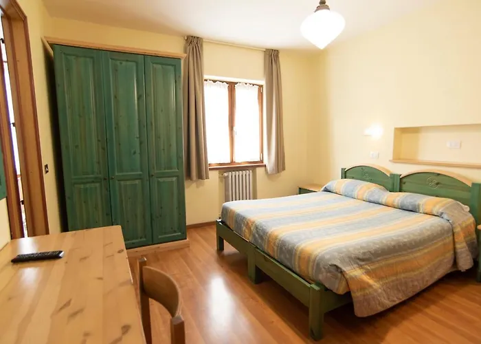 فندق Bucaneve 3*