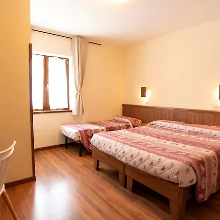 Bucaneve 3* Pievepelago