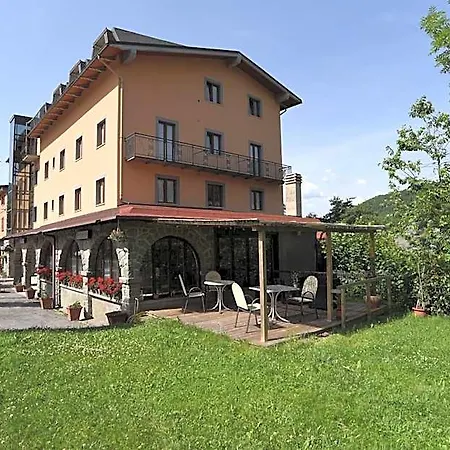 Bucaneve Hotel 3*
