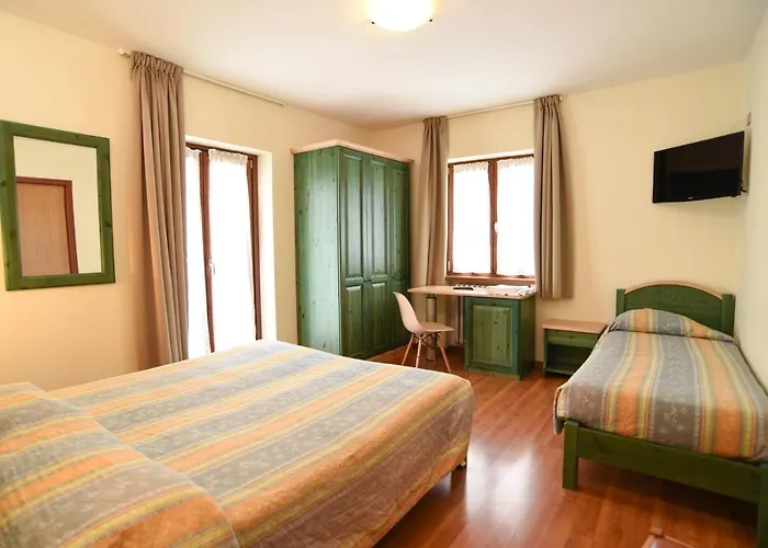 Szálloda Bucaneve 3*