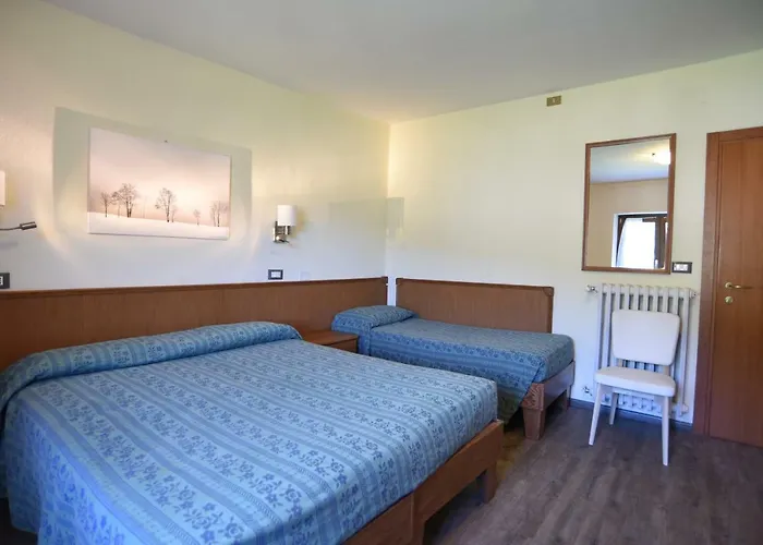 Bucaneve Szálloda 3*